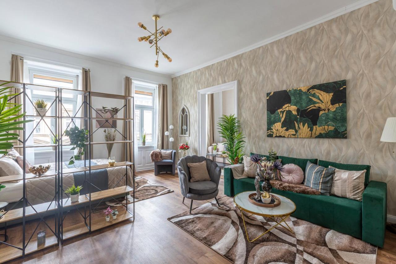 Apartment Luxurious Art Deco In The Heart Of