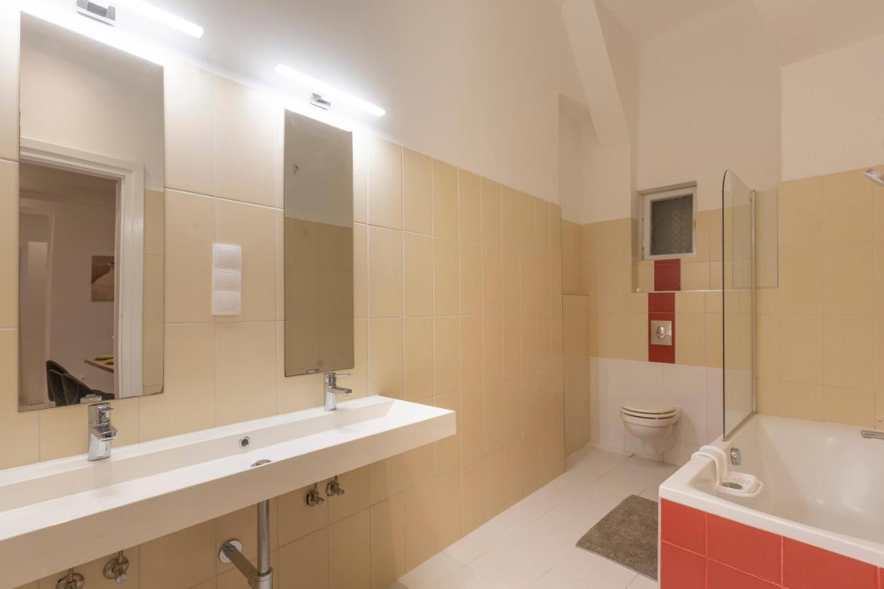 Apartment Luxurious Art Deco In The Heart Of *